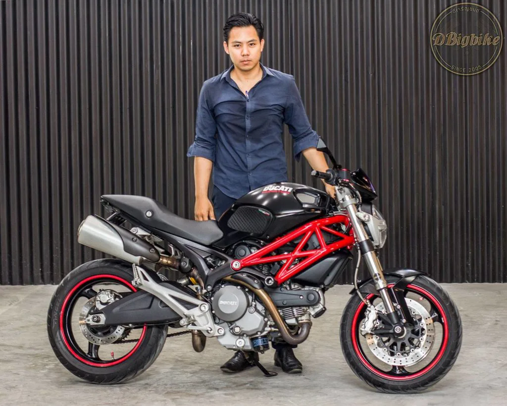 xe moto ducati 975