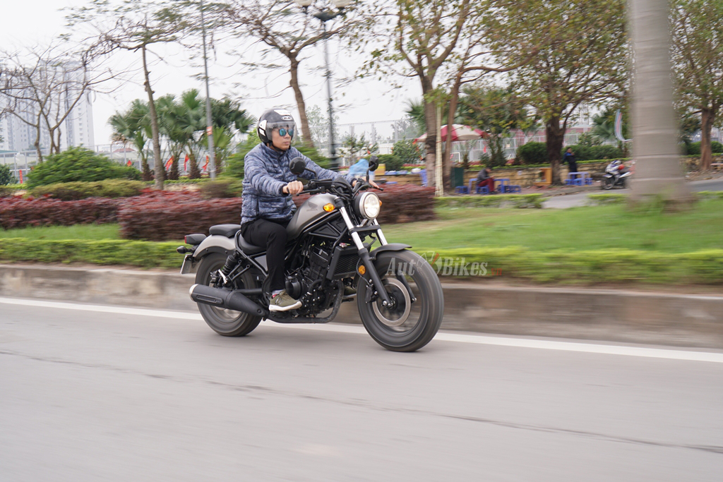 đánh giá Honda Rebel 300 cũ