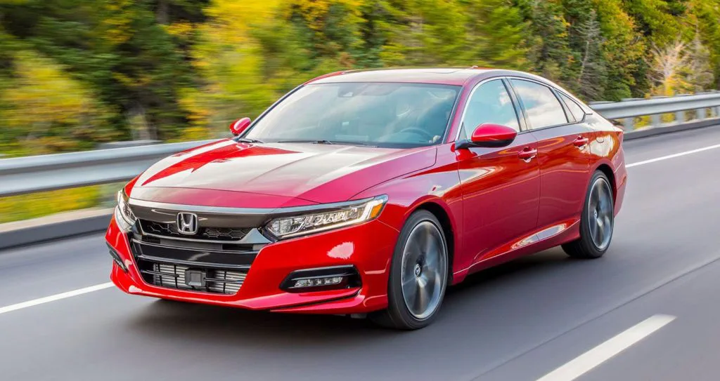 Đánh giá chi tiết Honda Accord 2020