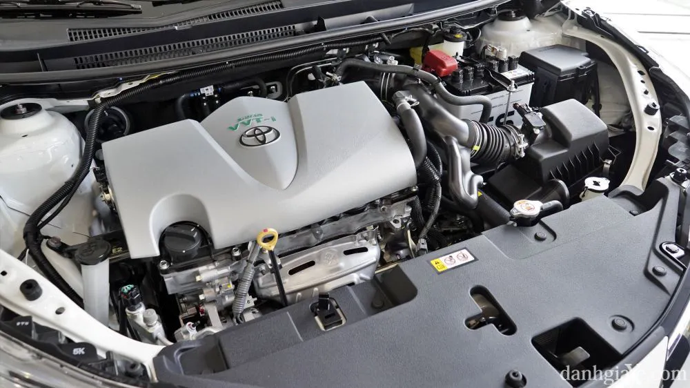 đánh giá xe Toyota Vios 2020