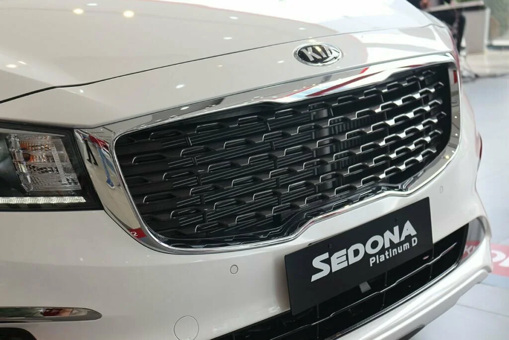 Đánh giá Kia Sedona máy dầu 2020 - Mẫu MPV thực dụng nhất trong tầm 1 ...